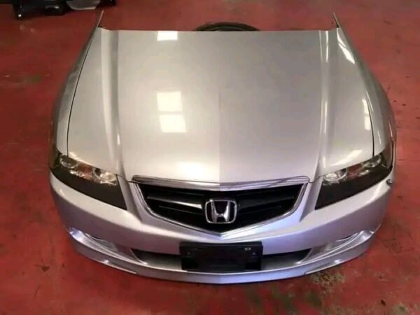 JDM Honda Accord Euro R CL7 / Acura TSX CL9 04-05 Front Conversion Clip Also Fits TSX 06-08 Includes: Front Bumper Front Euro R Lip Grill Headlights Fog Lights Radiator Support Radiator Radiator fans Left & Right Fenders Hood Will ship if need be. - Image 3
