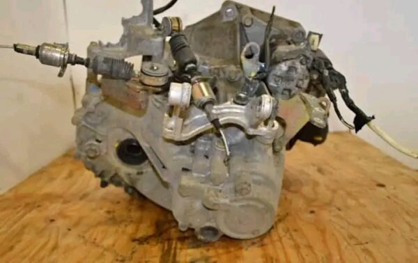 JDM 2001 - 2005 HONDA CIVIC 1.8L. 5-SPEED MANUAL TRANSMISSION D17A. - Image 2