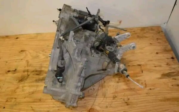 JDM 2001 - 2005 HONDA CIVIC 1.8L. 5-SPEED MANUAL TRANSMISSION D17A. - Image 7