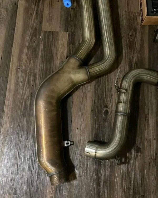 AWE Resonated Track Edition Exhaust for A90 Supra - 5" Diamond Black Tips - Image 3