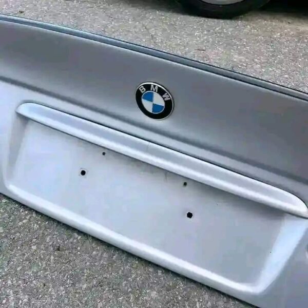 BMW E46 M3 01-06 Coupe ECS Tuning Carbon Fiber Painted Titan Silver CSL Trunk