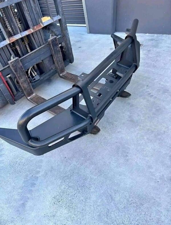 Toyota lanndcruiser ARB bullbar - Image 4