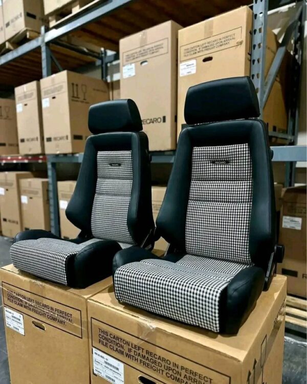 Set of Recaro Classic LX in black leather with houndstooth inserts! - Image 2