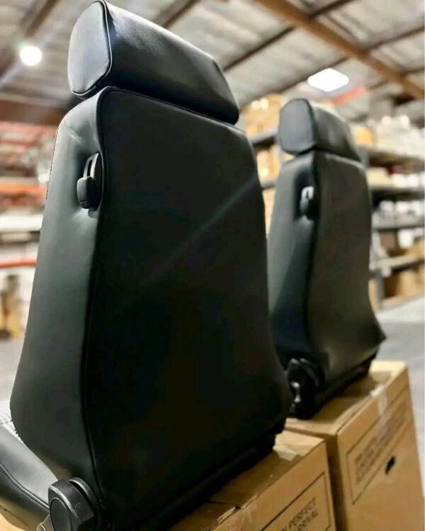 Set of Recaro Classic LX in black leather with houndstooth inserts! - Image 6